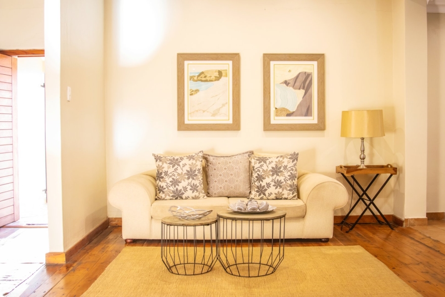 5 Bedroom Property for Sale in Cowies Hill KwaZulu-Natal