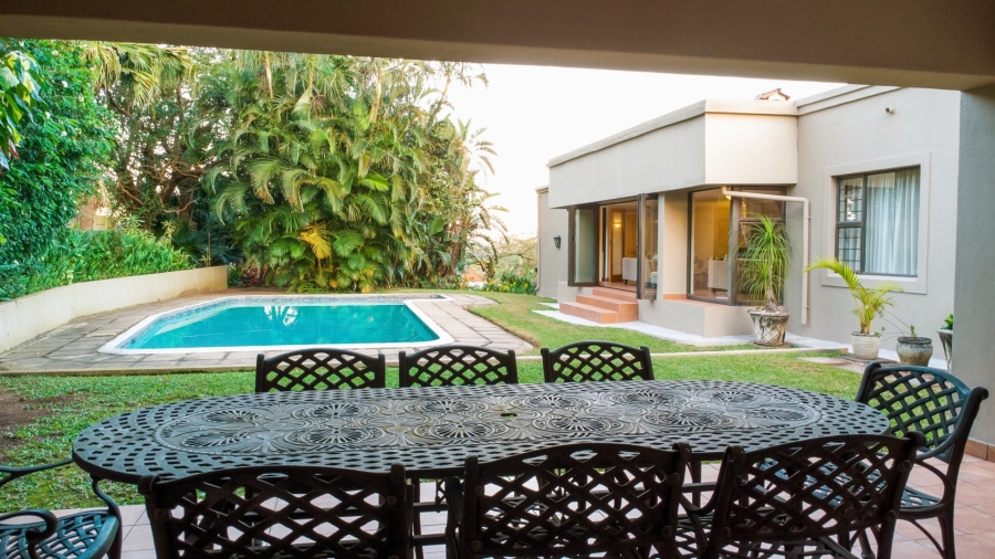 5 Bedroom Property for Sale in Cowies Hill KwaZulu-Natal