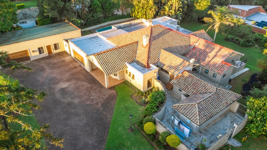 5 Bedroom Property for Sale in Cowies Hill KwaZulu-Natal