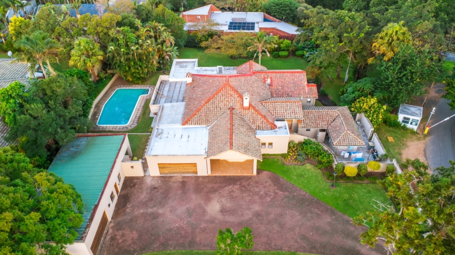 5 Bedroom Property for Sale in Cowies Hill KwaZulu-Natal