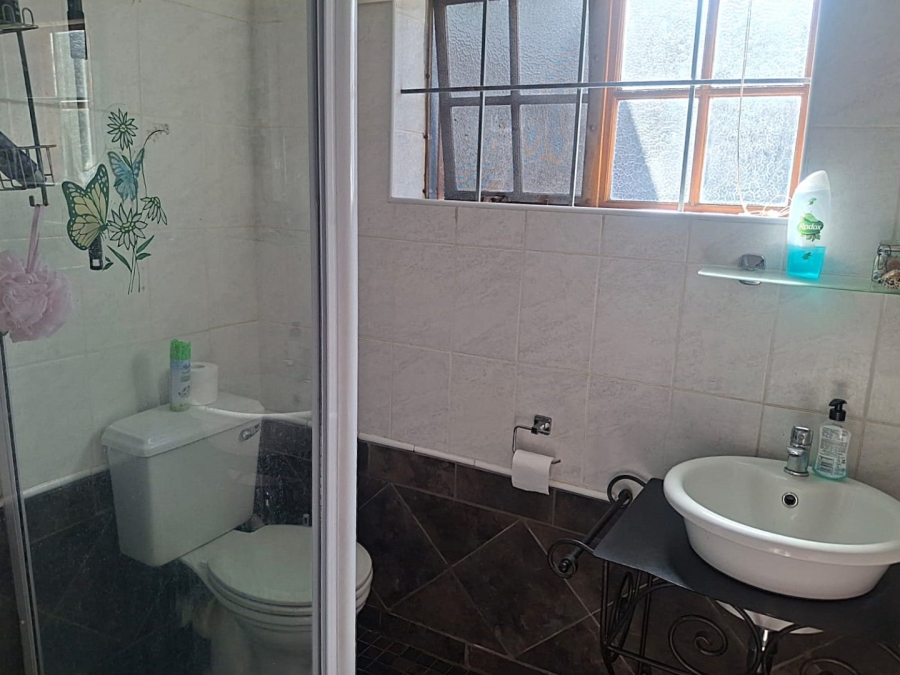 5 Bedroom Property for Sale in Ramsgate KwaZulu-Natal