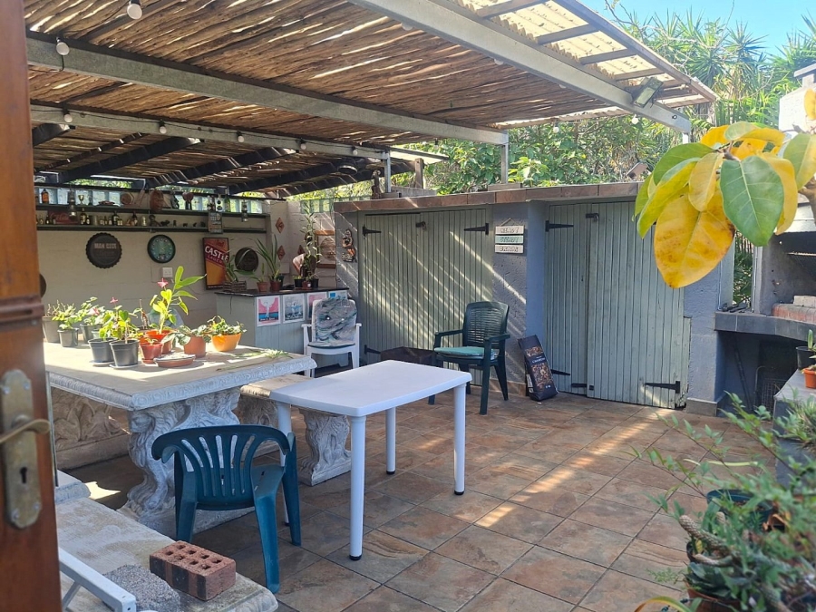 5 Bedroom Property for Sale in Ramsgate KwaZulu-Natal