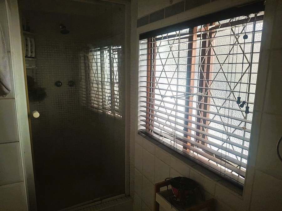 5 Bedroom Property for Sale in Ramsgate KwaZulu-Natal