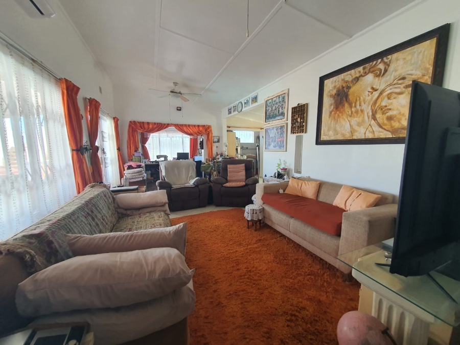 3 Bedroom Property for Sale in Sunwich Port KwaZulu-Natal