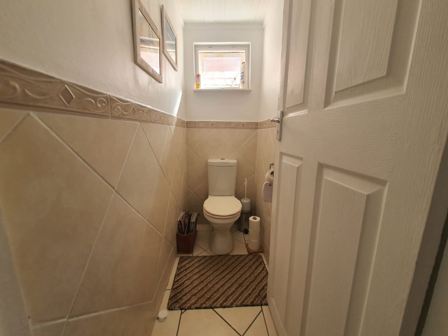 3 Bedroom Property for Sale in Sunwich Port KwaZulu-Natal
