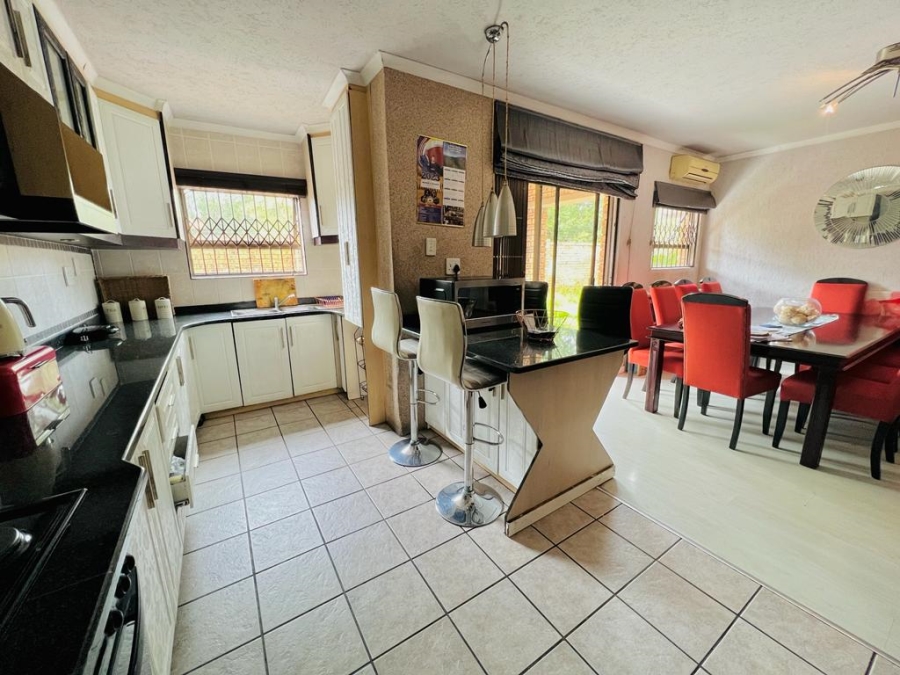 3 Bedroom Property for Sale in Newcastle KwaZulu-Natal