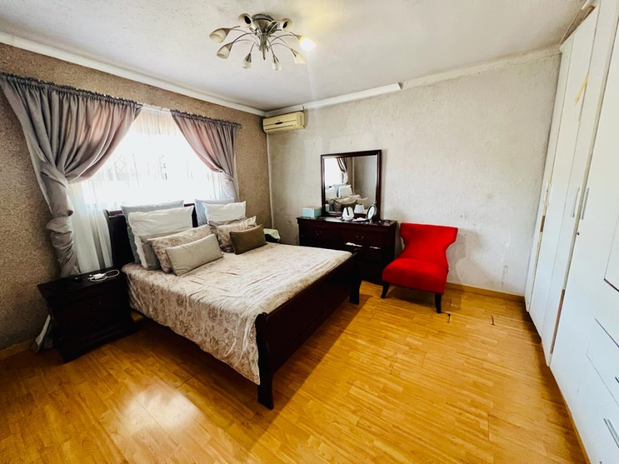 3 Bedroom Property for Sale in Newcastle KwaZulu-Natal