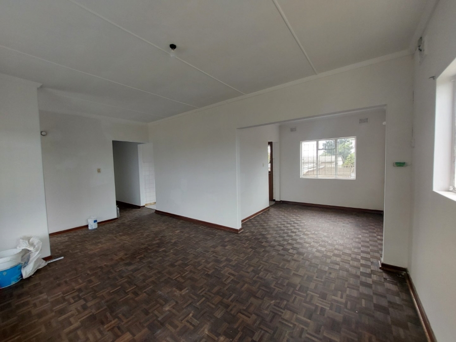 3 Bedroom Property for Sale in Dawnside KwaZulu-Natal