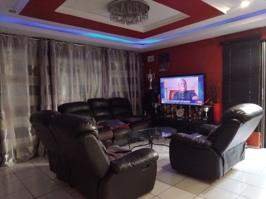 To Let 2 Bedroom Property for Rent in Bellair KwaZulu-Natal