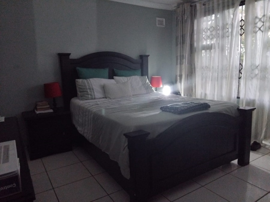 To Let 2 Bedroom Property for Rent in Bellair KwaZulu-Natal