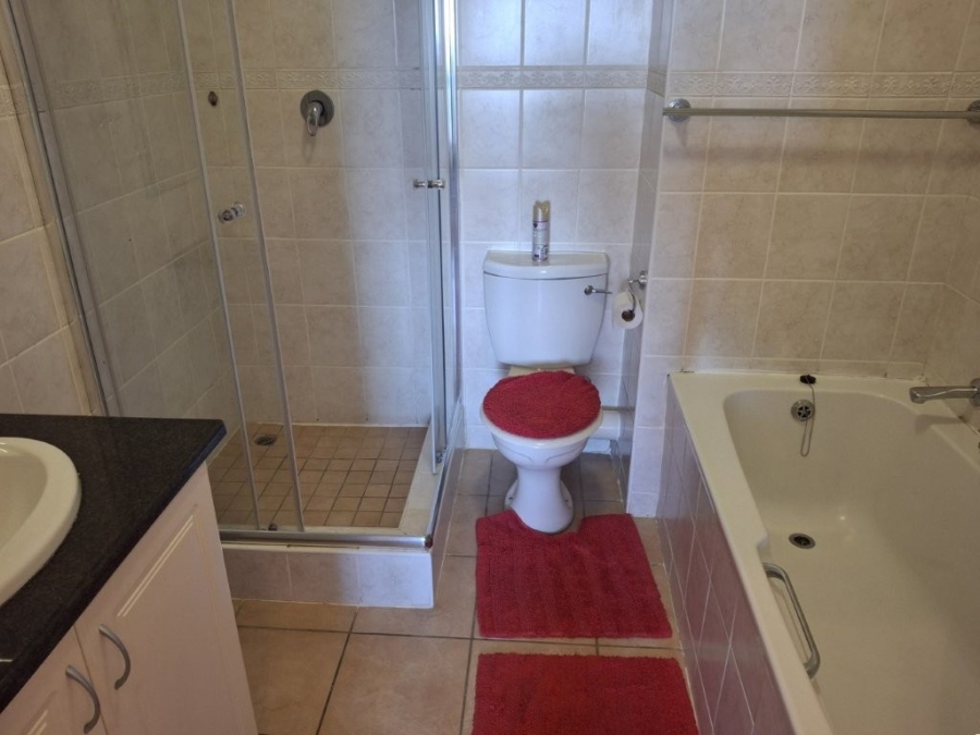 3 Bedroom Property for Sale in Lawrence Rocks KwaZulu-Natal