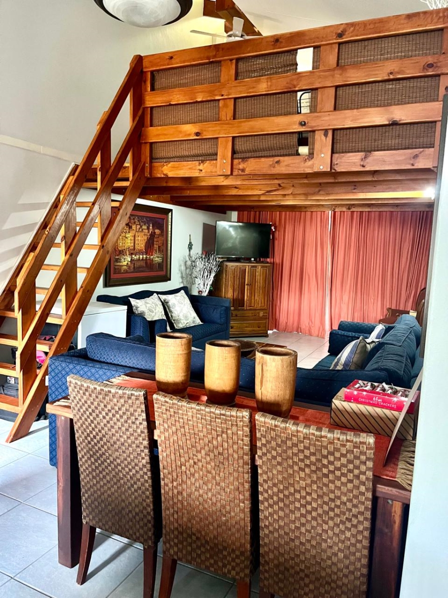 4 Bedroom Property for Sale in Hibberdene KwaZulu-Natal
