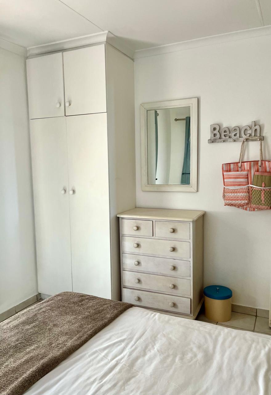 4 Bedroom Property for Sale in Hibberdene KwaZulu-Natal