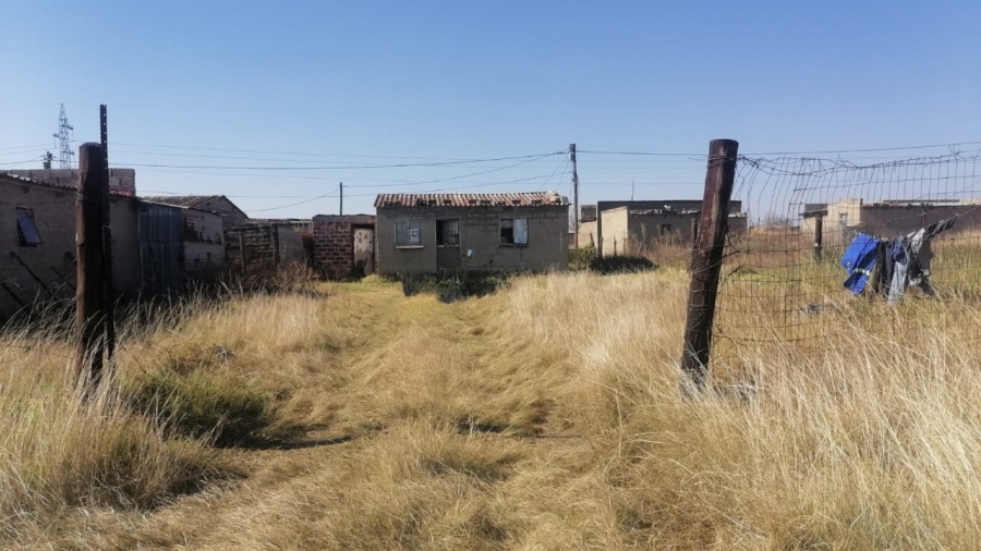  Bedroom Property for Sale in Osizweni KwaZulu-Natal
