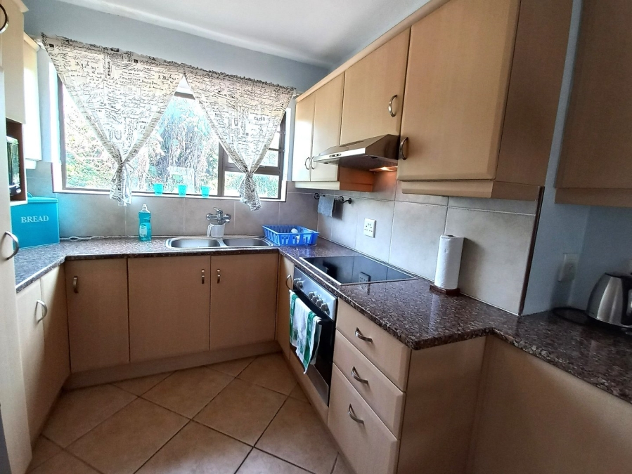 2 Bedroom Property for Sale in Hibberdene KwaZulu-Natal
