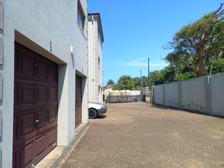 2 Bedroom Property for Sale in Hibberdene KwaZulu-Natal
