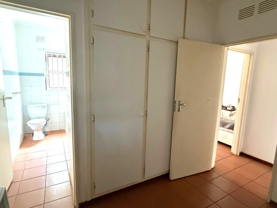 2 Bedroom Property for Sale in Port Edward KwaZulu-Natal