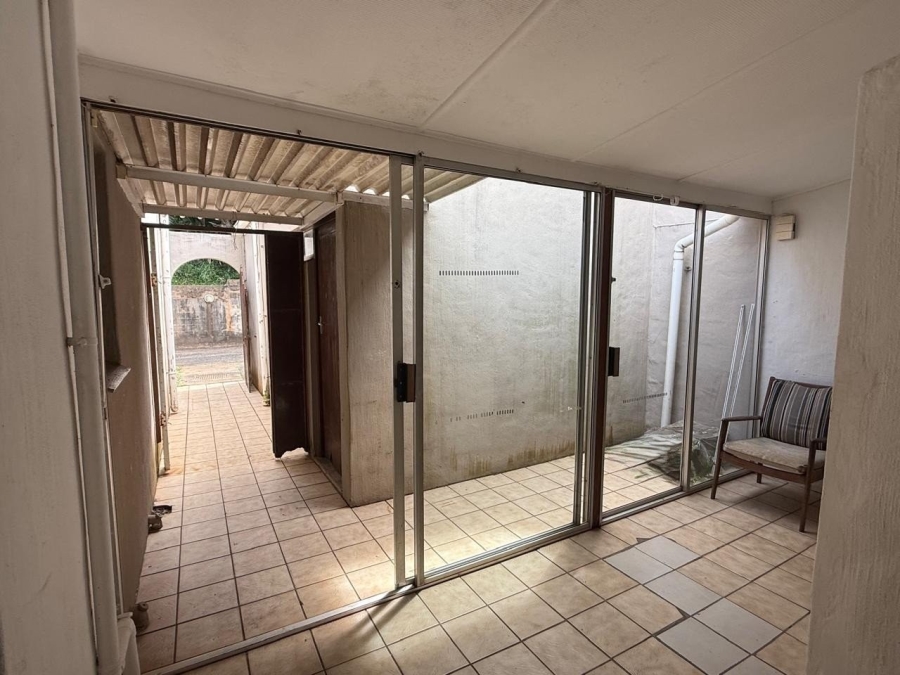 2 Bedroom Property for Sale in Port Edward KwaZulu-Natal