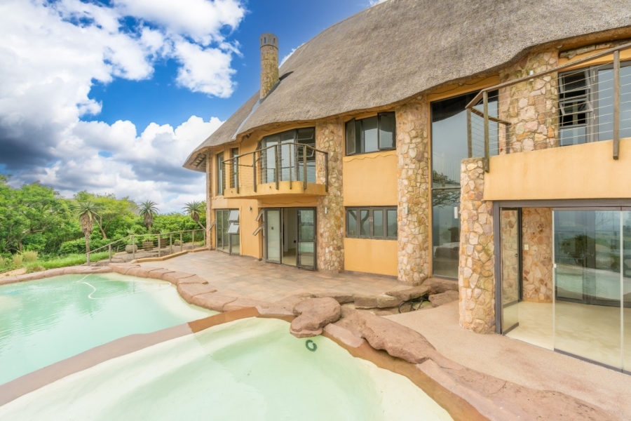 To Let 5 Bedroom Property for Rent in Phezulu KwaZulu-Natal