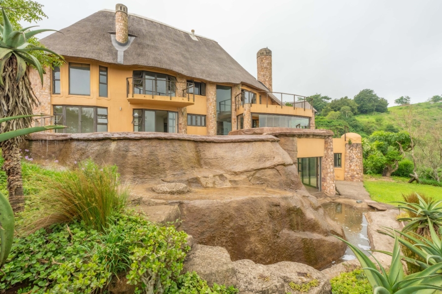 To Let 5 Bedroom Property for Rent in Phezulu KwaZulu-Natal