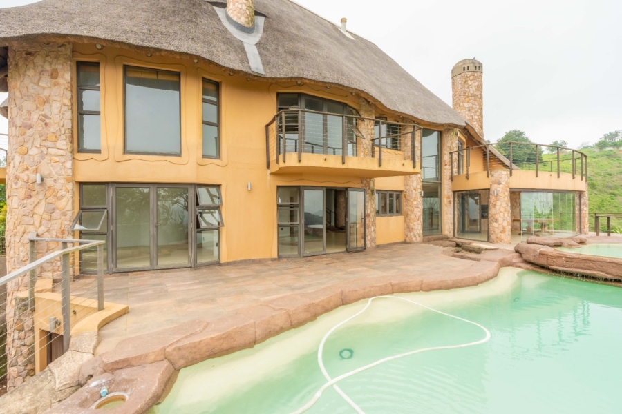 To Let 5 Bedroom Property for Rent in Phezulu KwaZulu-Natal