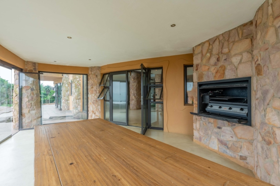 To Let 5 Bedroom Property for Rent in Phezulu KwaZulu-Natal