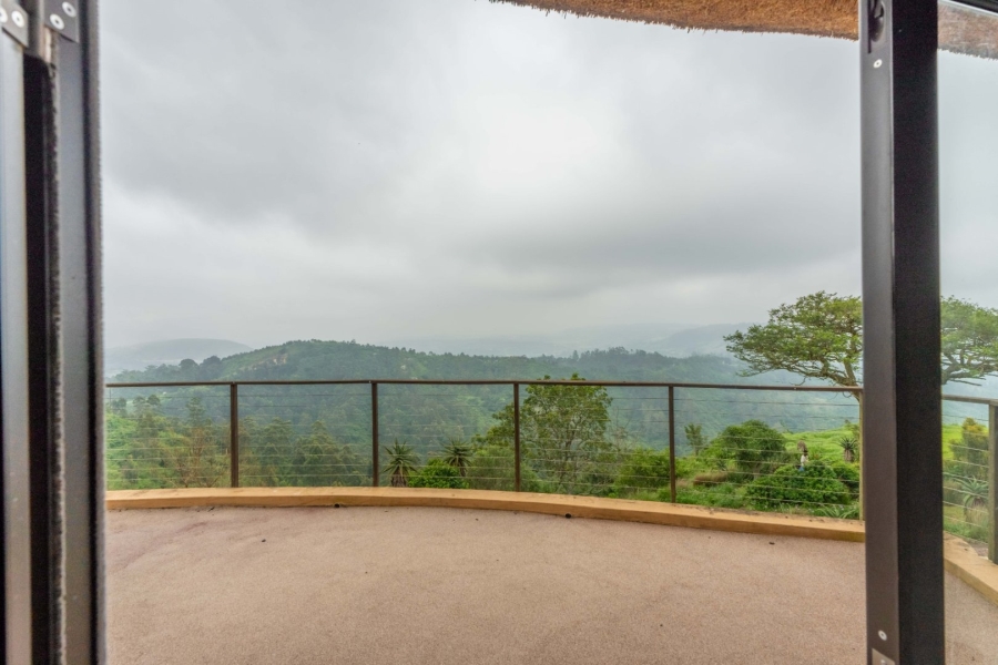 To Let 5 Bedroom Property for Rent in Phezulu KwaZulu-Natal