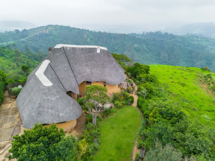 To Let 5 Bedroom Property for Rent in Phezulu KwaZulu-Natal