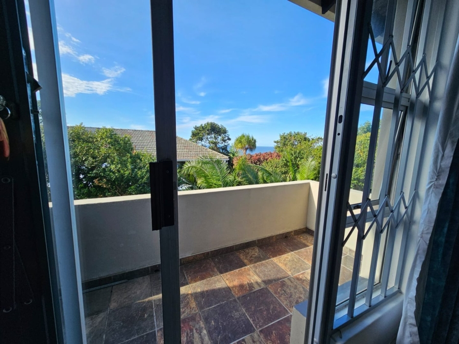 3 Bedroom Property for Sale in Umtentweni KwaZulu-Natal