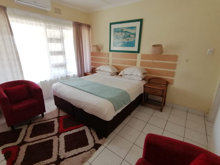 7 Bedroom Property for Sale in Shelly Beach KwaZulu-Natal
