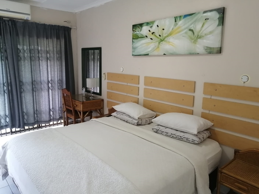 7 Bedroom Property for Sale in Shelly Beach KwaZulu-Natal