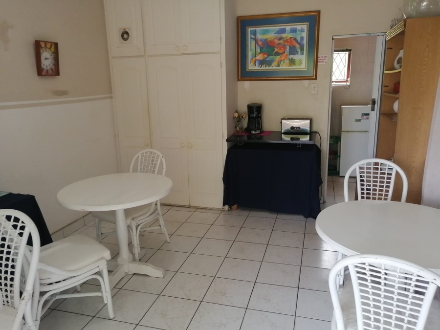 7 Bedroom Property for Sale in Shelly Beach KwaZulu-Natal