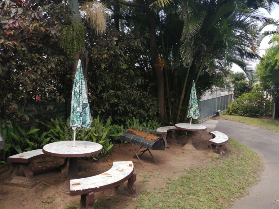 7 Bedroom Property for Sale in Shelly Beach KwaZulu-Natal