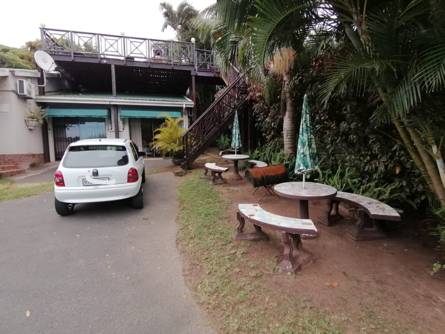 7 Bedroom Property for Sale in Shelly Beach KwaZulu-Natal