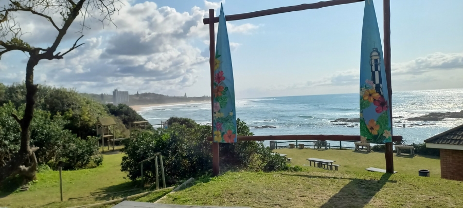 6 Bedroom Property for Sale in Umtentweni KwaZulu-Natal