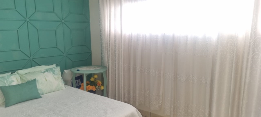 2 Bedroom Property for Sale in Margate KwaZulu-Natal