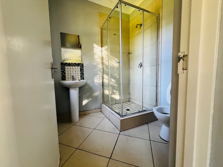 To Let 2 Bedroom Property for Rent in Madadeni J KwaZulu-Natal