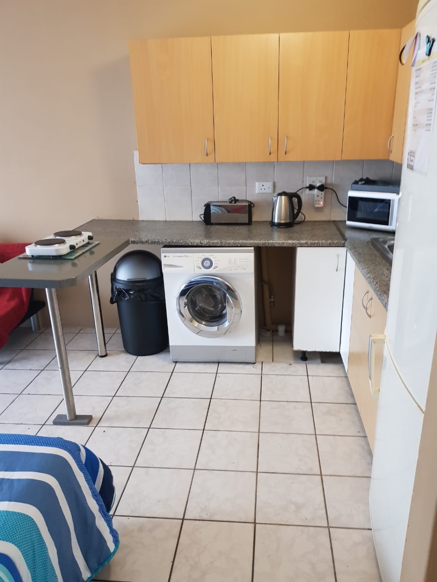 1 Bedroom Property for Sale in Margate Beach KwaZulu-Natal