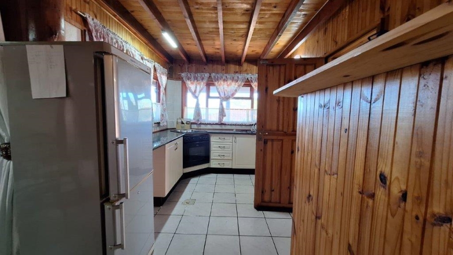 3 Bedroom Property for Sale in Southport KwaZulu-Natal