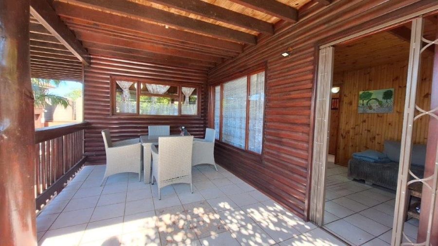 3 Bedroom Property for Sale in Southport KwaZulu-Natal