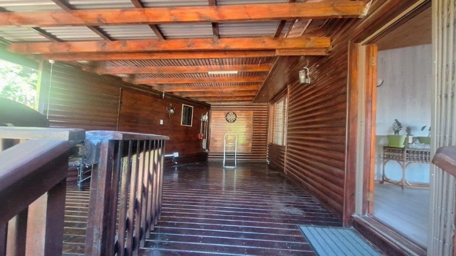 3 Bedroom Property for Sale in Southport KwaZulu-Natal