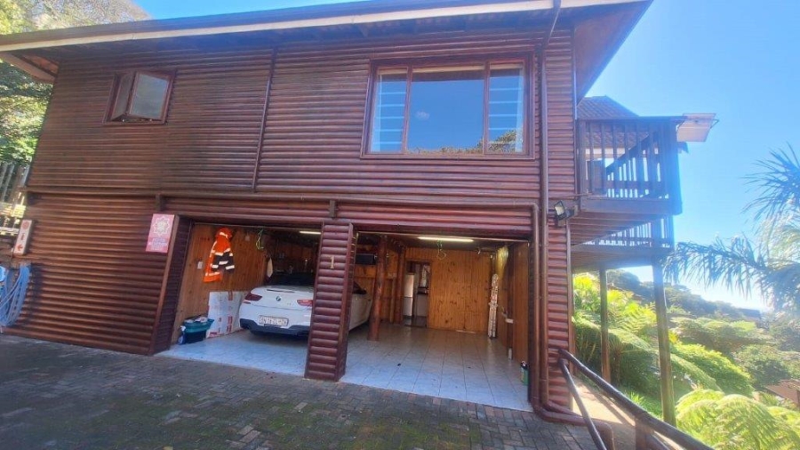 3 Bedroom Property for Sale in Southport KwaZulu-Natal