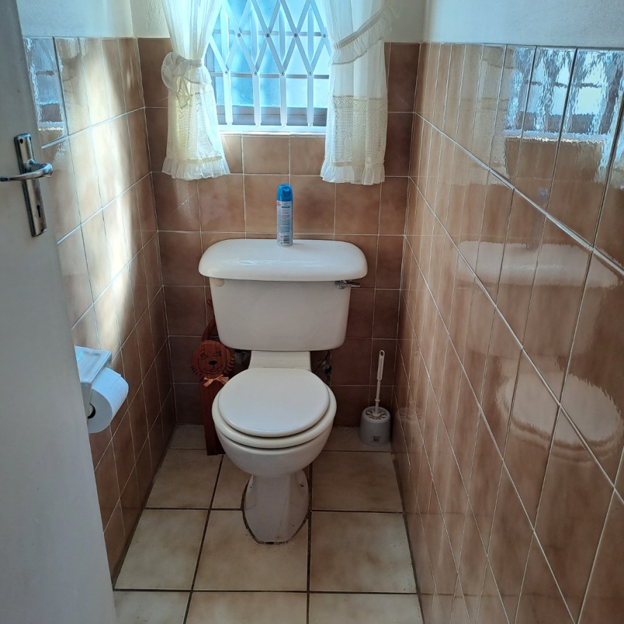2 Bedroom Property for Sale in Scottburgh South KwaZulu-Natal