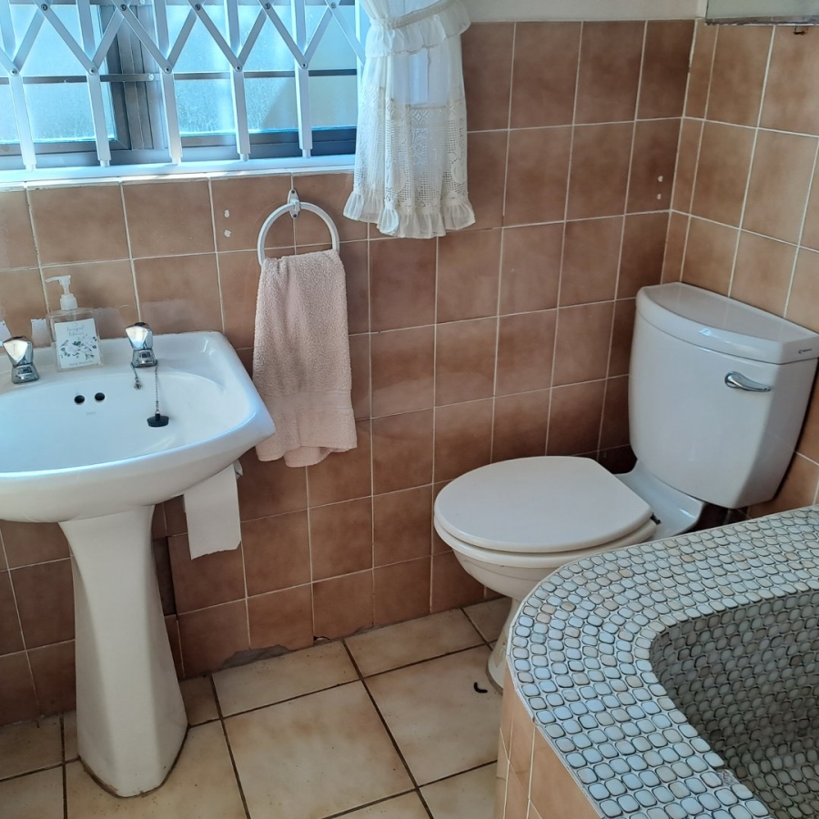 2 Bedroom Property for Sale in Scottburgh South KwaZulu-Natal
