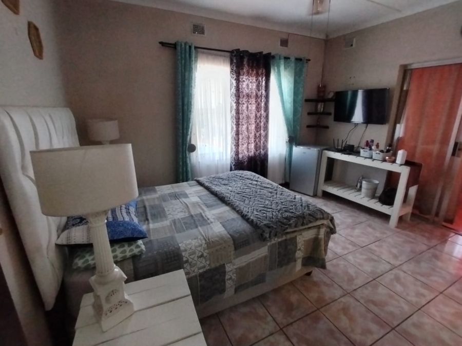 4 Bedroom Property for Sale in Margate KwaZulu-Natal