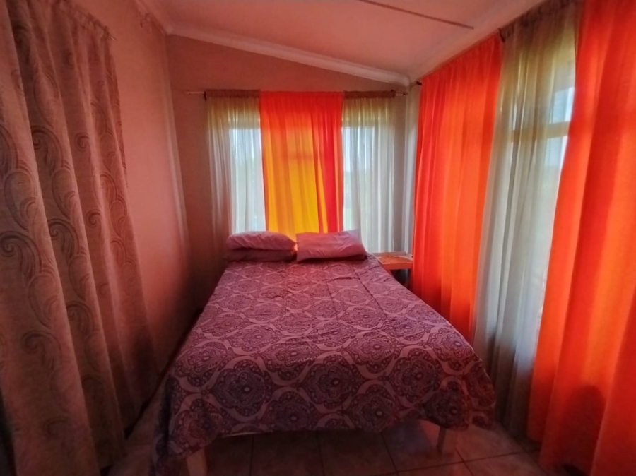 4 Bedroom Property for Sale in Margate KwaZulu-Natal