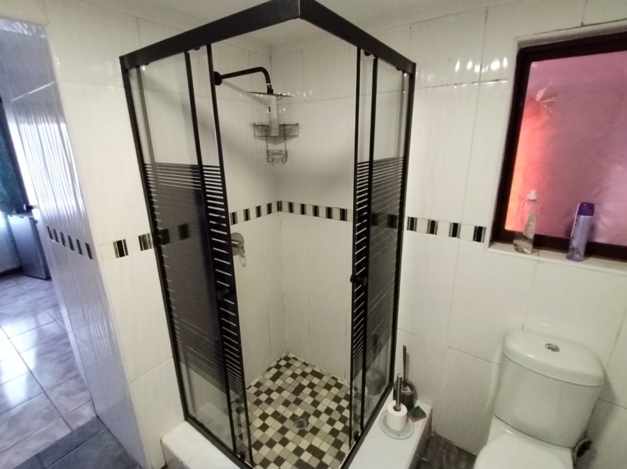 4 Bedroom Property for Sale in Margate KwaZulu-Natal