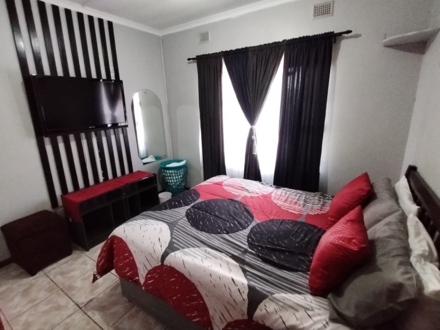 4 Bedroom Property for Sale in Margate KwaZulu-Natal