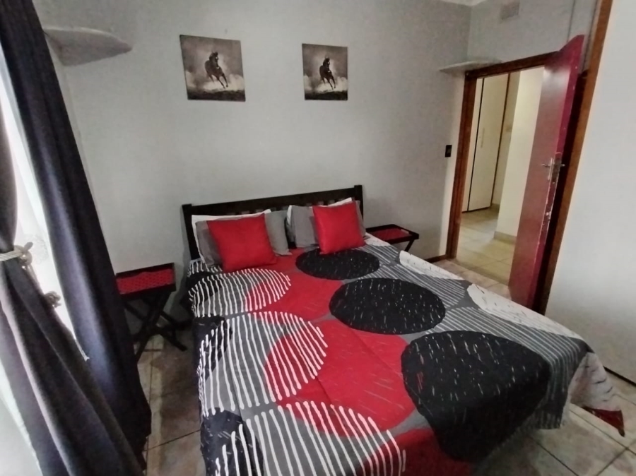 4 Bedroom Property for Sale in Margate KwaZulu-Natal