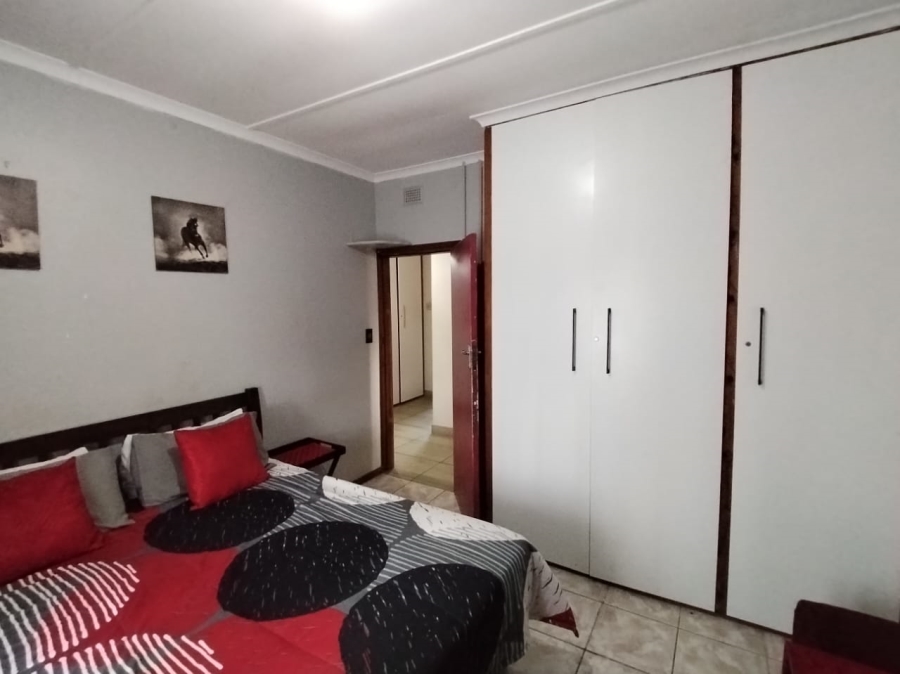4 Bedroom Property for Sale in Margate KwaZulu-Natal